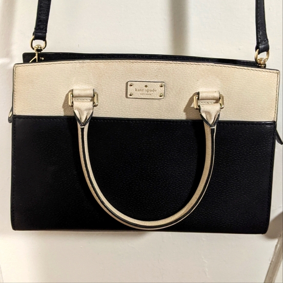 Kate Spade vintage cream & black leather purse - Picture 3 of 11